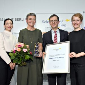 Schwarzkopf Europe Award 2018 an Kommissarin Vestager am 29.01.2018