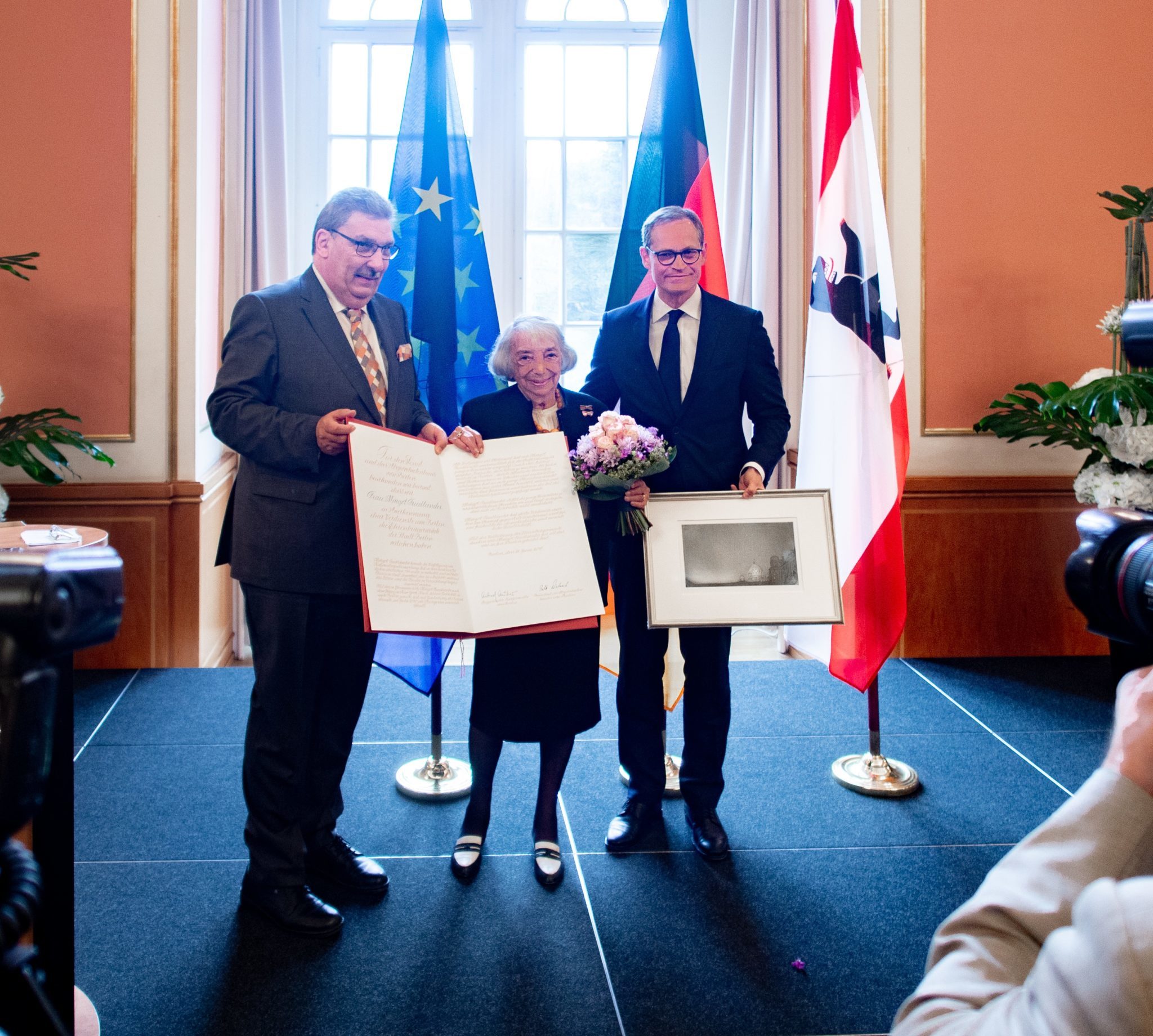 Verleihung der Ehrenbürgerinnenwürde an die Holocaustüberlebenden Margot Friedländer und Inge Deutschkron