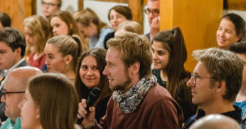 Europa in der Midlife-Crisis? Ideen für den nächsten Lebensabschnitt . Mit Michael Roth MdB und Deniz Yücel.