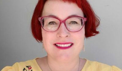 Online-Talk: "Grenzüberschreitender Hass – wie die europäische extreme Rechte transnational zusammenarbeitet" mit Simone Rafael